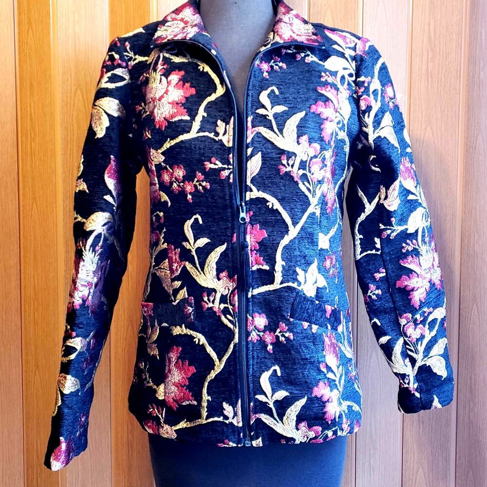 Susan Graver size 4 zip up flora embroidered woven jacket